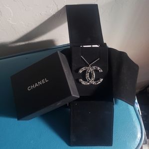 CHANEL 20'' Necklace